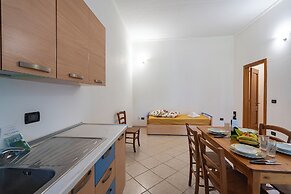 Family Village Pool And Sea