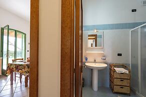 Family Village Pool And Sea