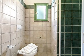 Family Village Pool And Sea