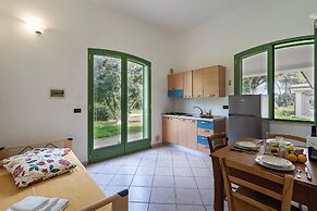 Family Village Pool And Sea