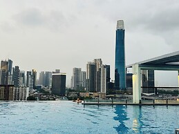 D'Majestic Place by Roomy