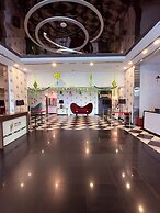 D'Majestic Place by Roomy