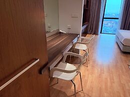 D'Majestic Place by Roomy