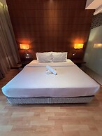 D'Majestic Place by Roomy