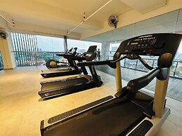 D'Majestic Place by Roomy