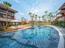 Flamingo Heritage Onsen & Resort