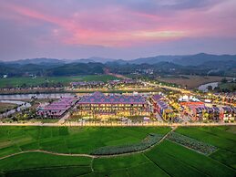 Flamingo Heritage Onsen & Resort