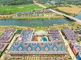 Flamingo Heritage Onsen & Resort