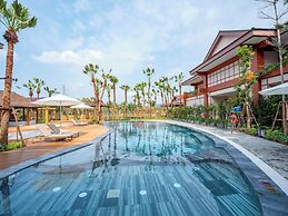 Flamingo Heritage Onsen & Resort
