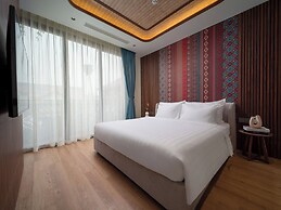 Flamingo Heritage Onsen & Resort