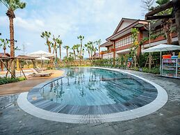 Flamingo Heritage Onsen & Resort
