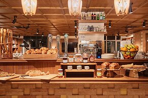 ApartHotel Paris Levallois Maurice Ravel