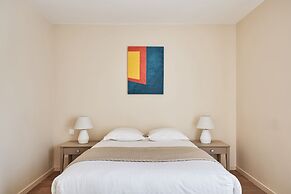 ApartHotel Paris Levallois Maurice Ravel