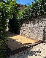Les Terres Aoyama