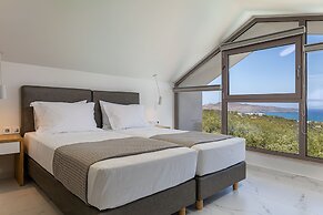 Theo Luxury Villas With Sea View