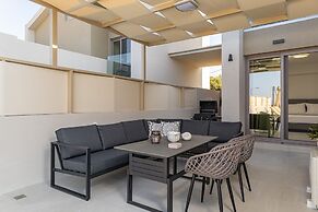 Theo Luxury Villas With Sea View