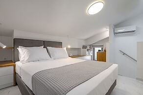 Theo Luxury Villas With Sea View