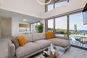 Theo Luxury Villas With Sea View