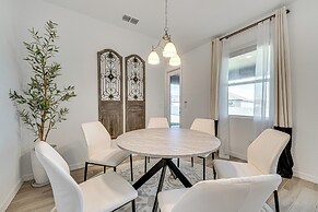 Game Room & Community Perks: Davenport Home!