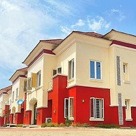 La Nice Apartment and Suites