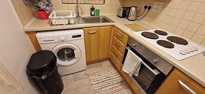 Housesleeps5-garden-parking-familyfriendly