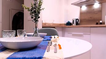 Apartamentos Lydia by gaiarooms