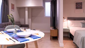 Apartamentos Lydia by gaiarooms