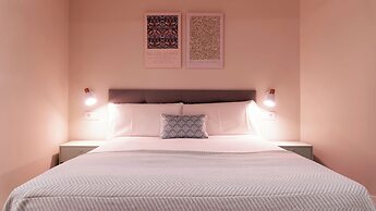 Apartamentos Lydia by gaiarooms