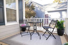 Jacuzzi,crib,walk to Chineese,kebab Rest,food Lion