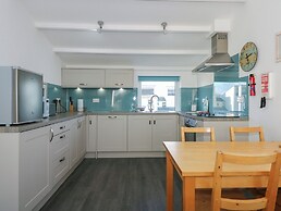 The Moorings Apartment