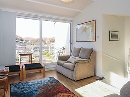 The Moorings Apartment