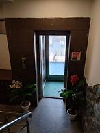 Hotel Rajvansh Palace