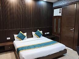 Hotel Rajvansh Palace