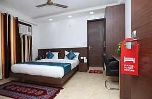 Hotel Rajvansh Palace