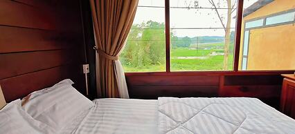 Moc Homestay & Villa