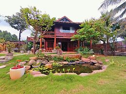 Moc Homestay & Villa