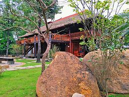 Moc Homestay & Villa