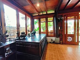 Moc Homestay & Villa