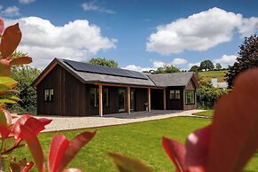 2-bed Eco Friendly Home - Sleeps 4 - Parking