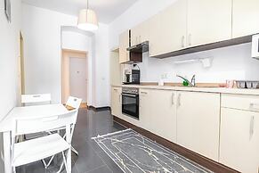 Cozy Room Near U6 Dresdner Subway Line