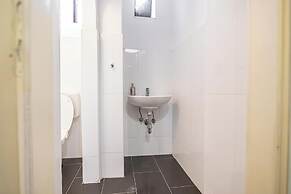 Cozy Room Near U6 Dresdner Subway Line