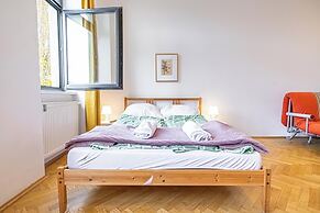 Cozy Room Near U6 Dresdner Subway Line