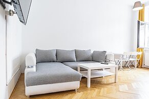 Cozy Room Near U6 Dresdner Subway Line