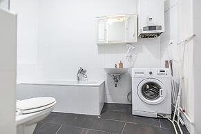 Cozy Room Near U6 Dresdner Subway Line