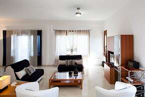 Artemis Spacious Luxury Villa With XL Private Pool
