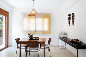 Artemis Spacious Luxury Villa With XL Private Pool