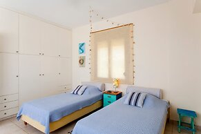 Artemis Spacious Luxury Villa With XL Private Pool