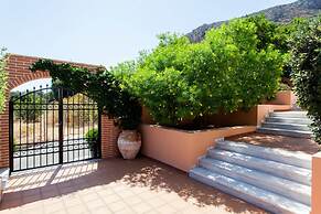 Artemis Spacious Luxury Villa With XL Private Pool