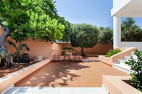 Artemis Spacious Luxury Villa With XL Private Pool