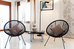 Artemis Spacious Luxury Villa With XL Private Pool